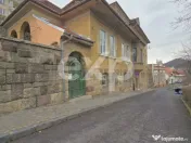 Apartament 3 camere de închiriat – Centrul Istoric, Str. 