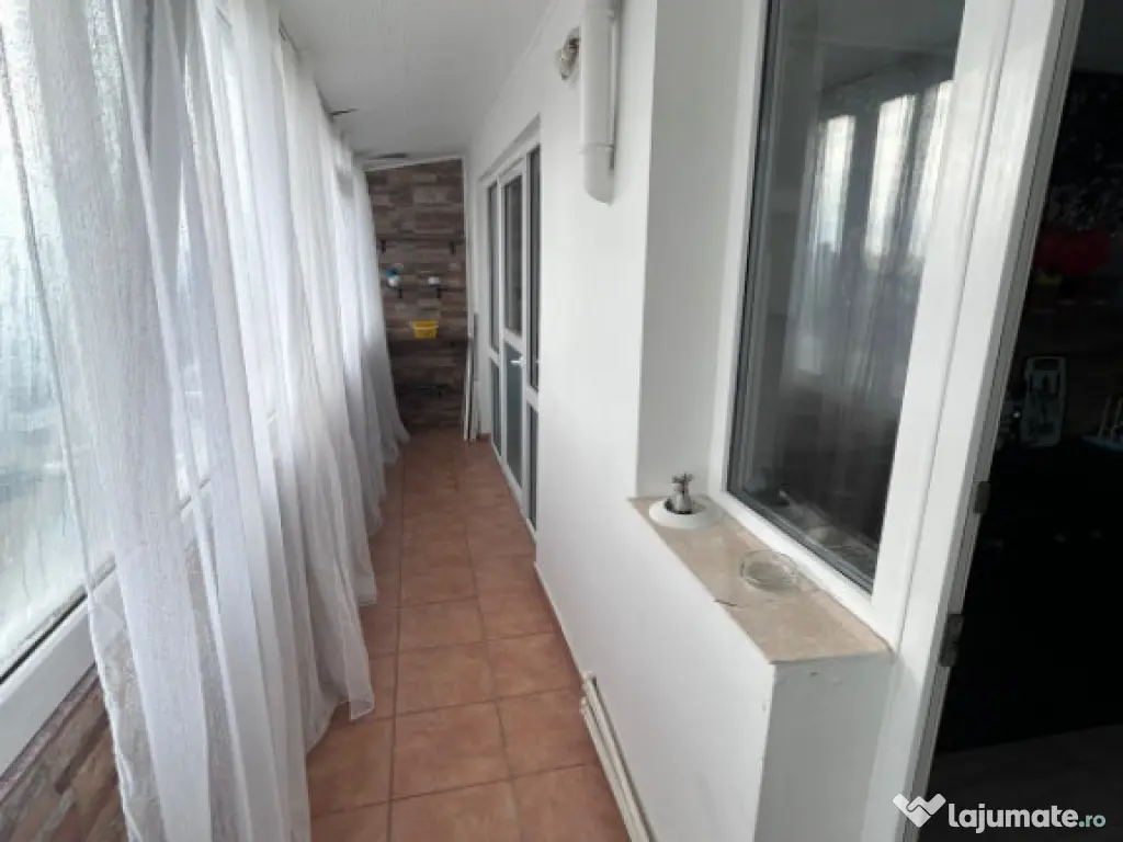 Apartament 3 camere Vidin, confort 1 decomndat, suprafata 72