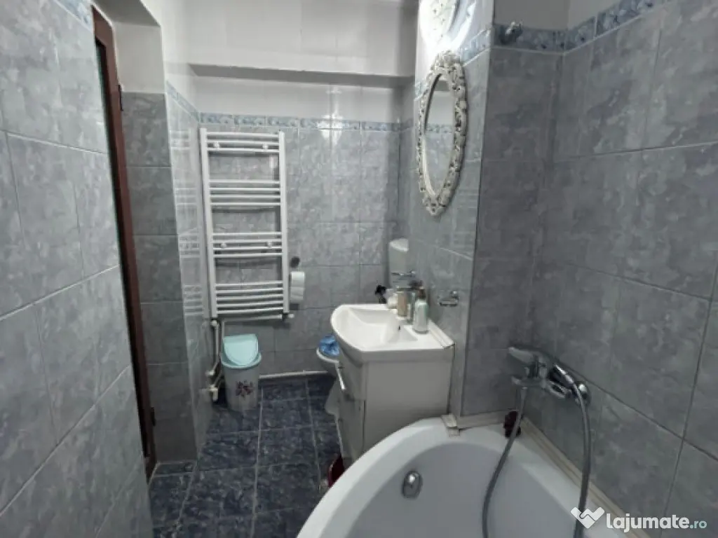 Apartament 3 camere Vidin, confort 1 decomndat, suprafata 72