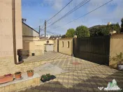 Casa 7 camere, foarte frumoasa si spatioasa - zona Km 4- 5, 