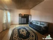 Casa 7 camere, foarte frumoasa si spatioasa - zona Km 4- 5, 