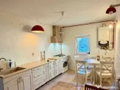 Apartament Cu 3 Camere Decomandate Etaj 1 - Zona Obcini 