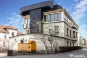 Centrul Civic - Onix | Spatiu comercial de inchiriat | 61... 