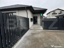 Casă individuală în Sânpetru 4 camere, tavane 3 m, geamu