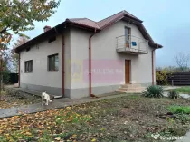 VANZARE CASA P+1 SAT ISLAZ COM. BRANESTI (IF)