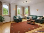 Volum arhitectural remarcabil:Rezidential Sediu firma,Clini 