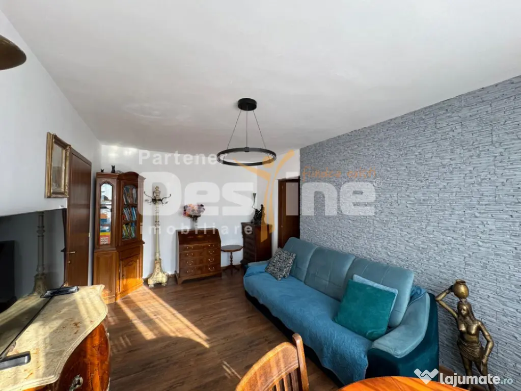 Vând/Schimb Apartament 2 Camere cu 3 Camere(Drumul Taberei)