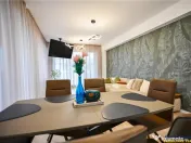 FILMTur 3D!Premium Penthouse, echipat,parcare subterana,50 m 