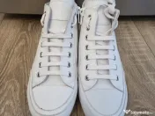 Vând adidasi firma Candice Cooper piele si Adidas. 