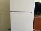 Vând mobilă,frigider,aragaz,set de living și covor 