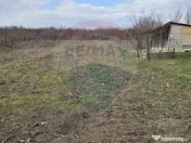 Casă / Vilă cu 4 camere de vânzare 