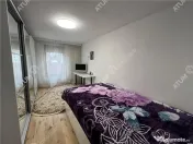 Casa individuala renovata cu 4 camere si teren 209 mp zona T 