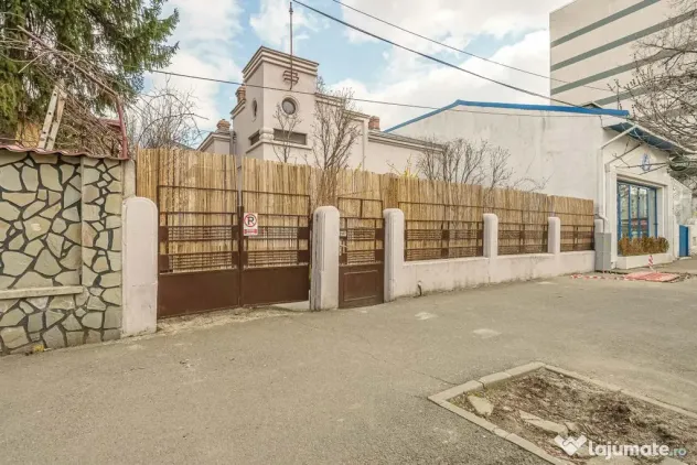 Piata Muncii, casa 87 mp totali, 179 mp curte libera, ide...
