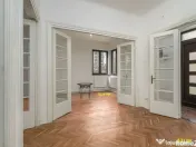 Piata Muncii, casa 87 mp totali, 179 mp curte libera, ide... 