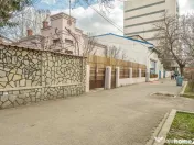 Piata Muncii, casa 87 mp totali, 179 mp curte libera, ide... 