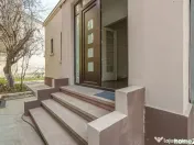 Piata Muncii, casa 87 mp totali, 179 mp curte libera, ide... 