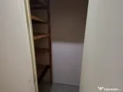 Etajul 2,ap.2 camere semidecomandat Cibinului 59500€ 