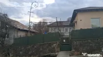 Casă cu teren generos de vânzare în Poiana Câmpina