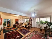 Apartament ultra spatios, de 222 mp utili terasa foarte mare 