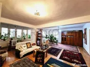 Apartament ultra spatios, de 222 mp utili terasa foarte mare 