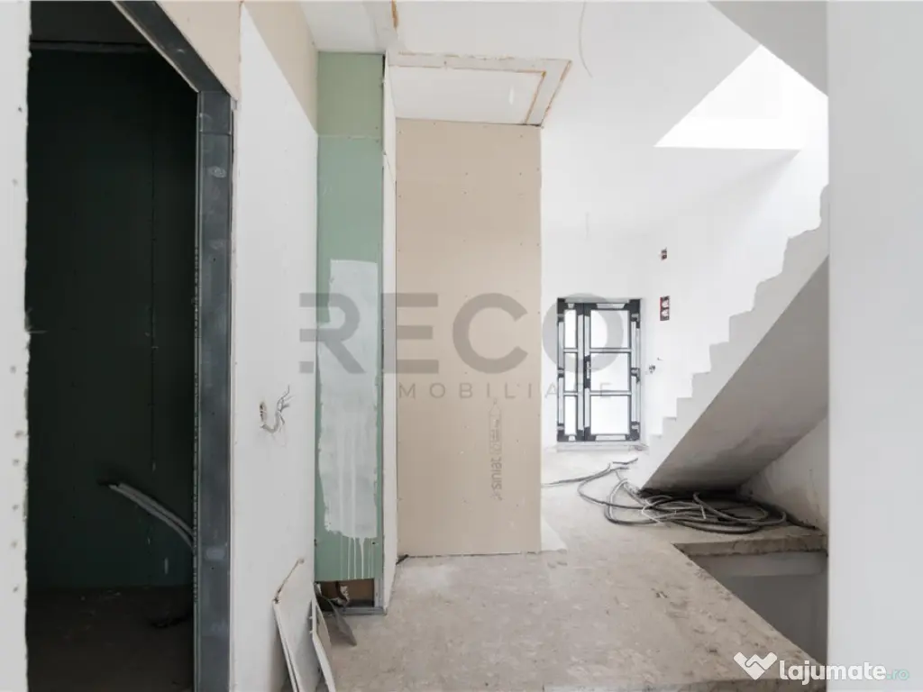 RECO apartament cu 3 camere parter 2 etaje Oradea zona dea