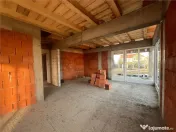 RECO Casa plan parter cu 3 dormitoare-la rosu- Paleu 