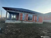 RECO Casa plan parter cu 3 dormitoare-la rosu- Paleu 