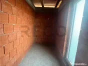 RECO Casa plan parter cu 3 dormitoare-la rosu- Paleu 