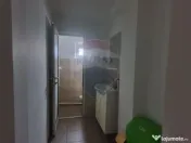 Spațiu de birouri de 90 mp de închiriat pe Bulevardul I... 