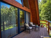 Ansamblu de 3 case, tip A frame, Moieciu de Jos, constructie 