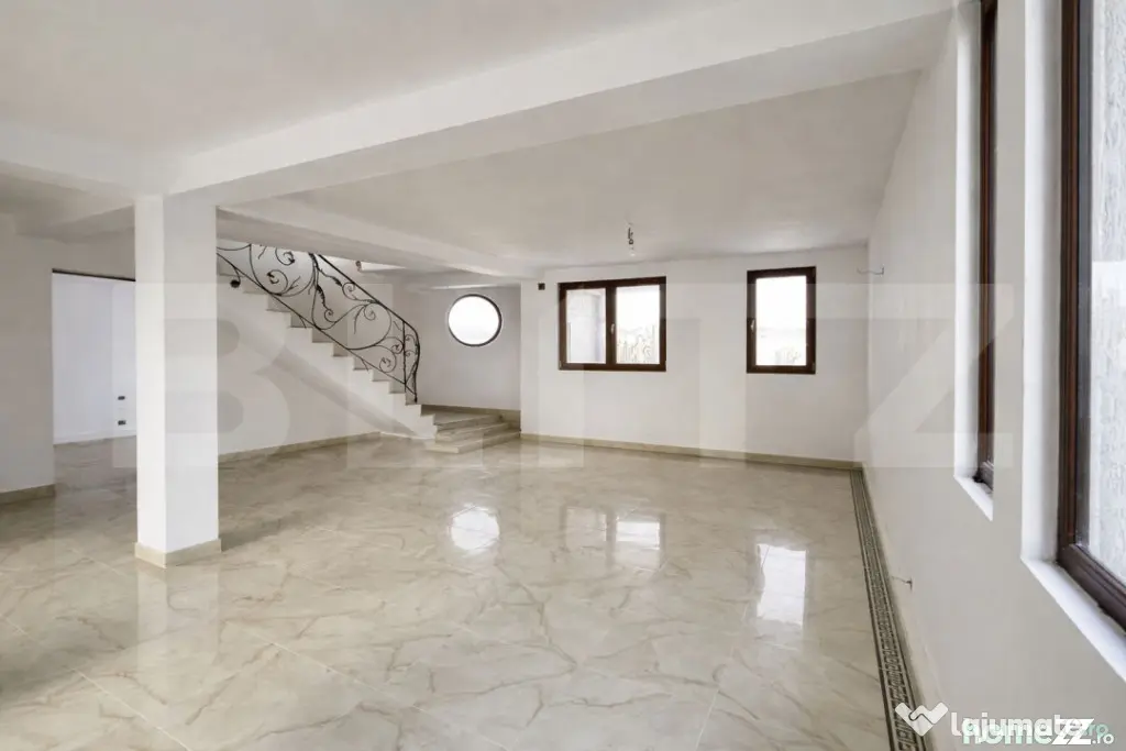 Casă modernă P+1, 200 mp utili, teren 438, alee privată, - Craiova (Dolj)