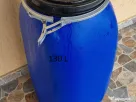 Butoi plastic cu capac si cerc 130 L