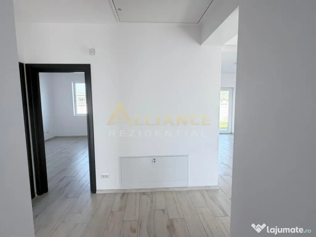 Casa Individuala - 3 camere, 2 bai, pompa de caldura, panour