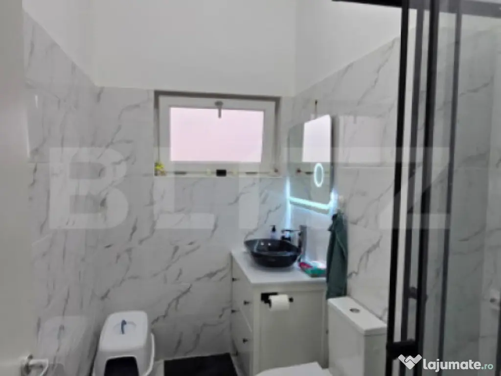Apartament 2 camere, 61 mp, terasă 90 mp, zona Nord-Est