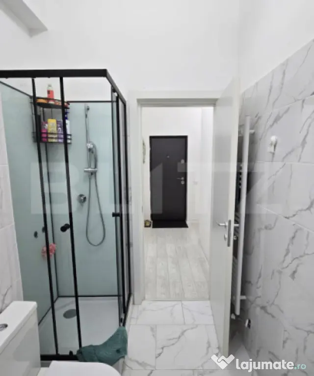 Via Solarino Apartament 2 camere, 61 mp utili și terasă p