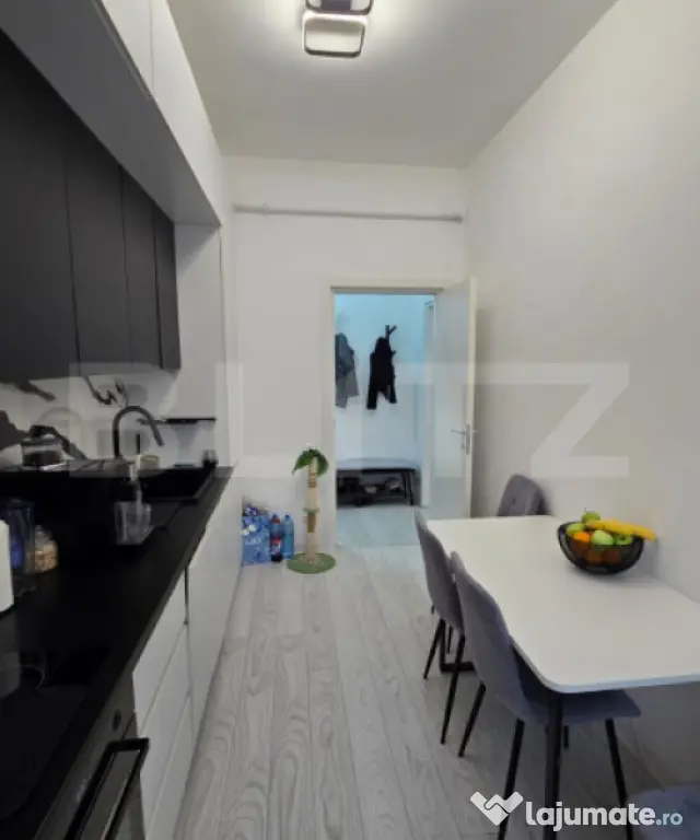 Via Solarino Apartament 2 camere, 61 mp utili și terasă p