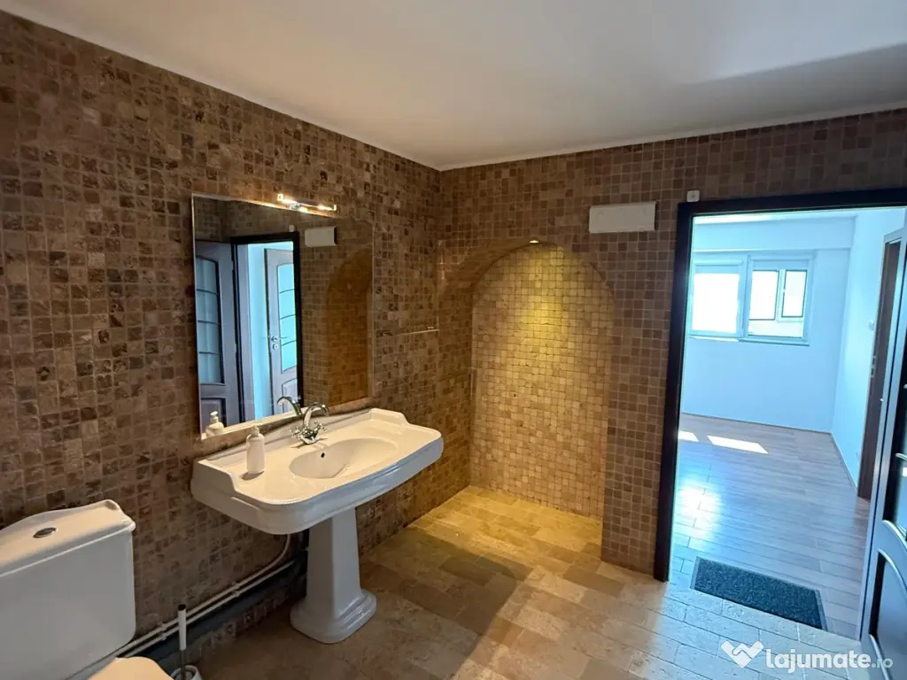 Apartament 3 camere – 92 mp - Parcul Tineretului - CALEA VACARESTI 280