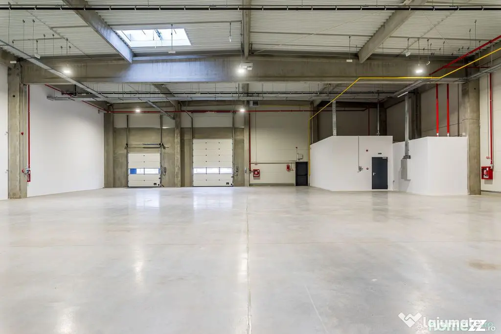 4646 mp - Hala industriala de închiriat în Parc Industr...