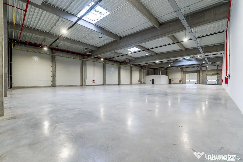 4646 mp - Hala industriala de închiriat în Parc Industr...