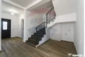 DUPLEX 8 camere de vanzare| Constructie noua| Izvor, BV |...