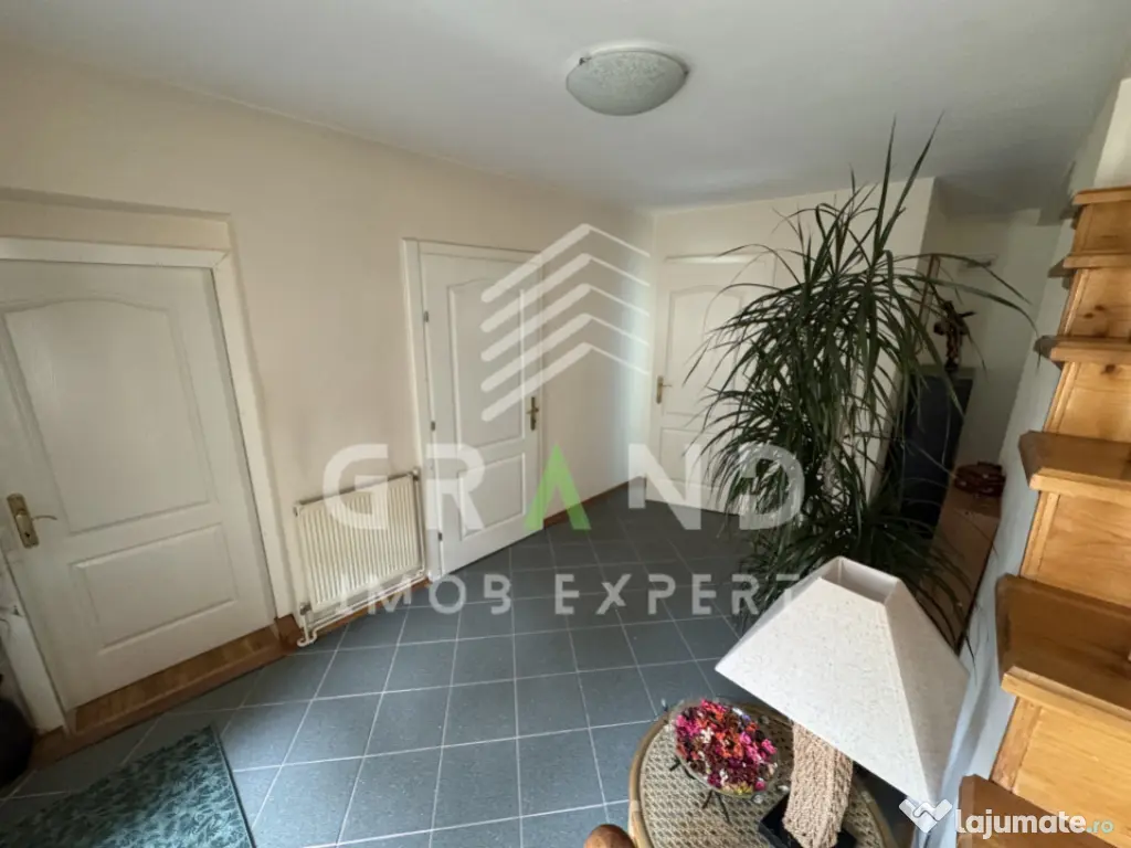 Casă cochetă cu grădină superbă și garaj | 624 mp tere