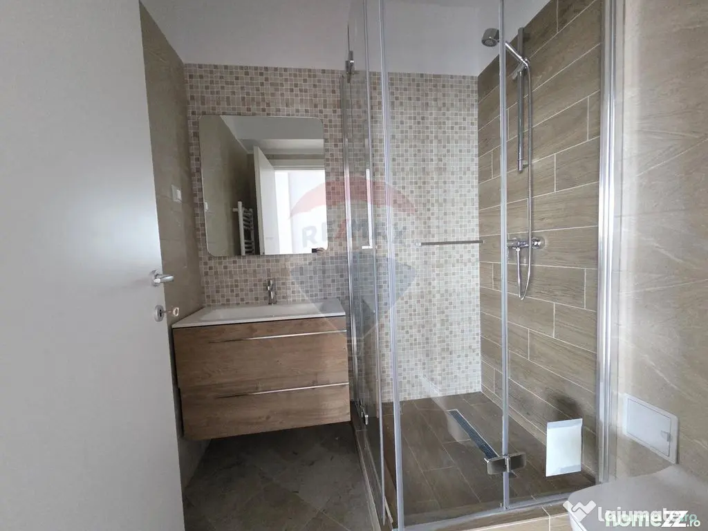 Apartament 3 camere V2, Comision 0%