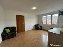 Resita, Apt. 3 cam.cf.1, semidec, Lunca