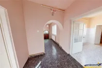 3D! Apartament in casa:recomandat locuinta sau business, Gar