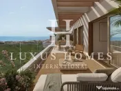 Apartament 4 cam premium cu piscină și sală de sport, situat într-un cartier de coastă 