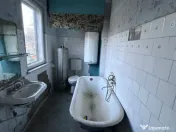 -- COMISION ZERO -- Casa P+1, Strada Scolilor nr 5 