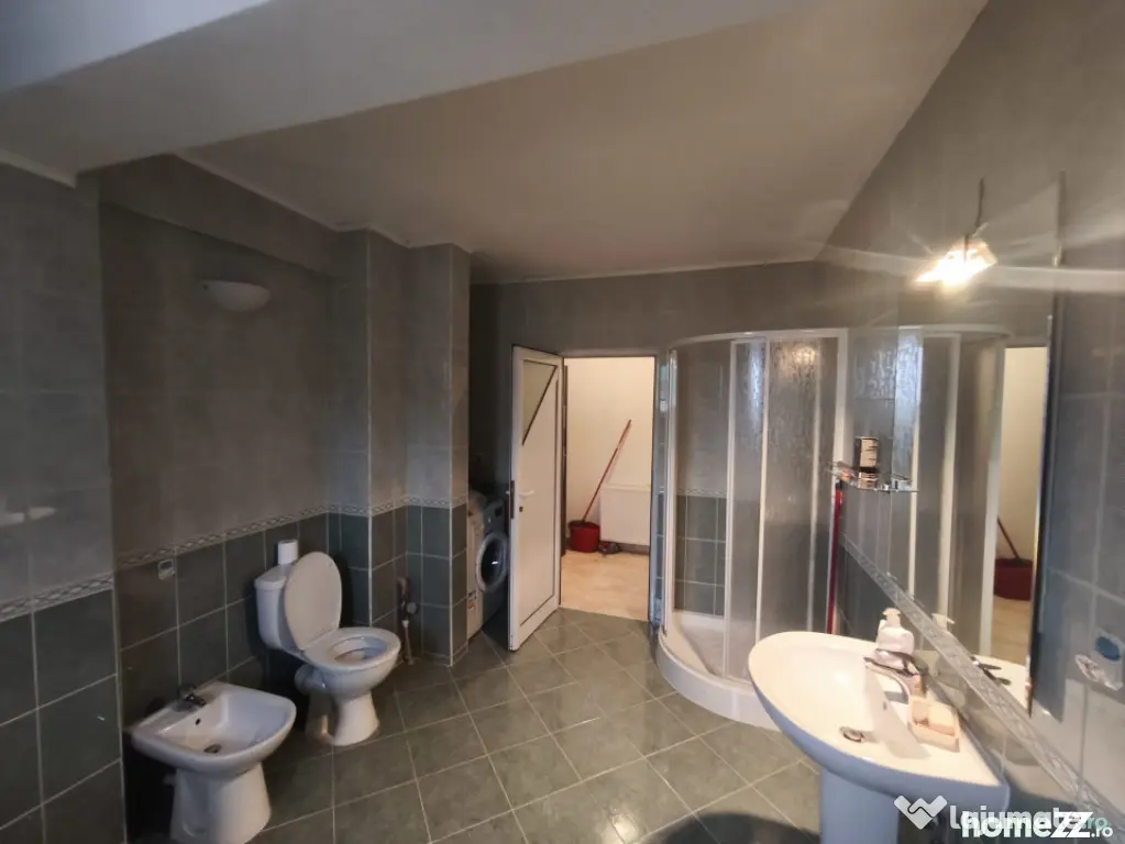 Apartament 2 camere, 78mp, Radauti