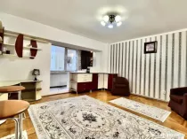 Garsoniera 42 mp Strada De Mijloc