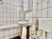 Garsoniera 42 mp Strada De Mijloc 