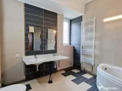 Vilă P+1+Pod, 320 mp, Teren 544 mp, Damaroaia 